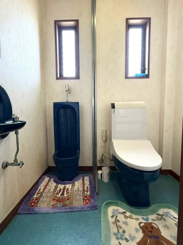 泉大津市戎町　戸建のトイレ