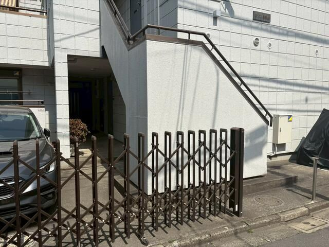 【エントランス】