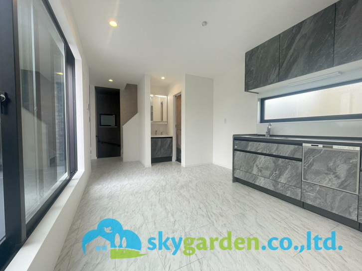 藤沢市鵠沼橘　新築戸建　全2棟A号棟のダイニング