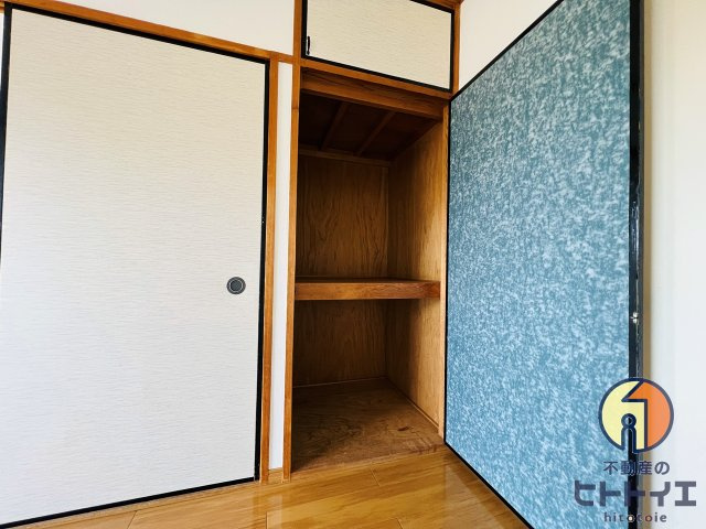 グリーンハイツサカエの収納|洋室内の収納です