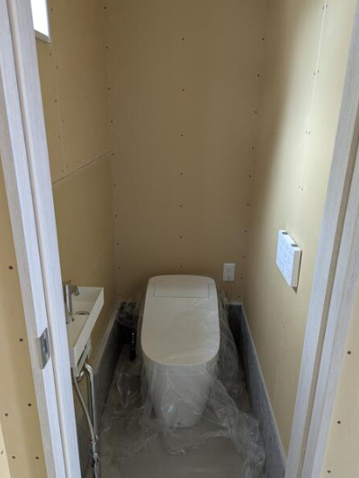 大津市今堅田２丁目の店舗一部のトイレ