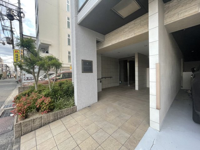 エリジオンのエントランス