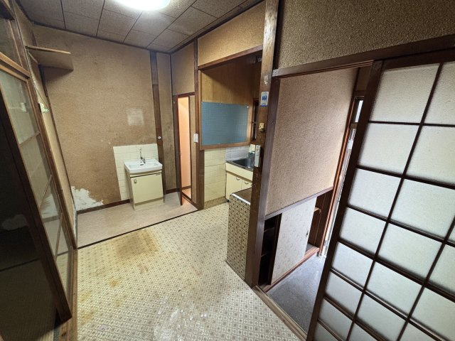 尼崎市口田中　中古テラスハウスのダイニング