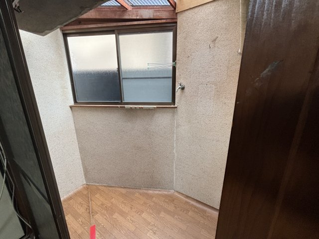 尼崎市口田中　中古テラスハウスの脱衣所