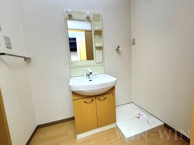 トラステージの洗面所|イメージ（同建物内別部屋の写真です）