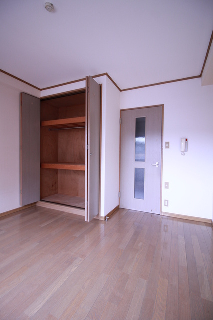 ニューハイツサトウの居間・リビング|他のお部屋の写真です。