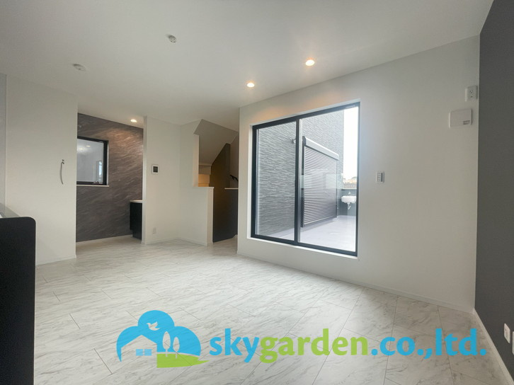 藤沢市鵠沼橘　新築戸建　全2棟B号棟のダイニング