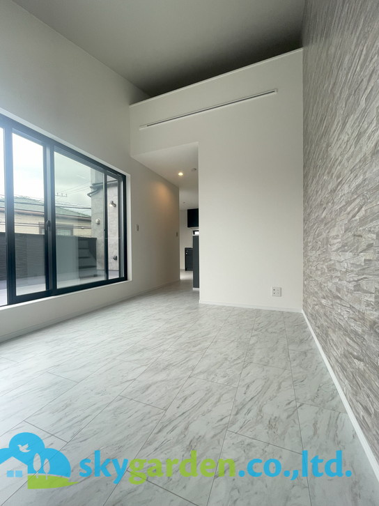 藤沢市鵠沼橘　新築戸建　全2棟B号棟の居間・リビング