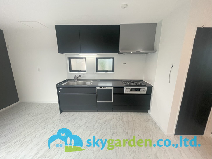 藤沢市鵠沼橘　新築戸建　全2棟B号棟のキッチン