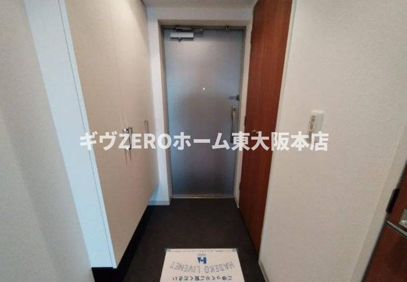 CASSIA高井田NorthCourtの玄関