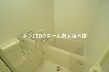 CASSIA高井田NorthCourtの浴室