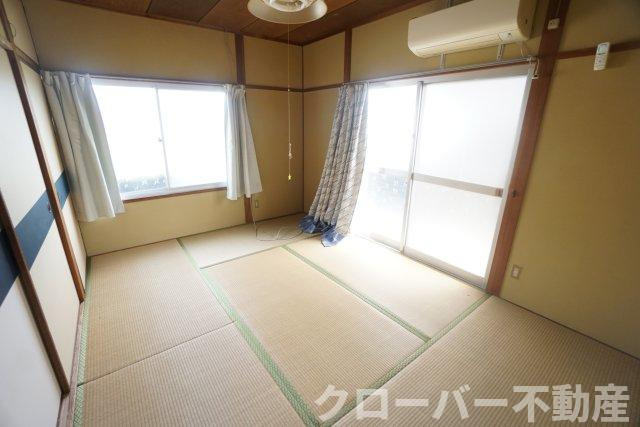 津森町平家の内装