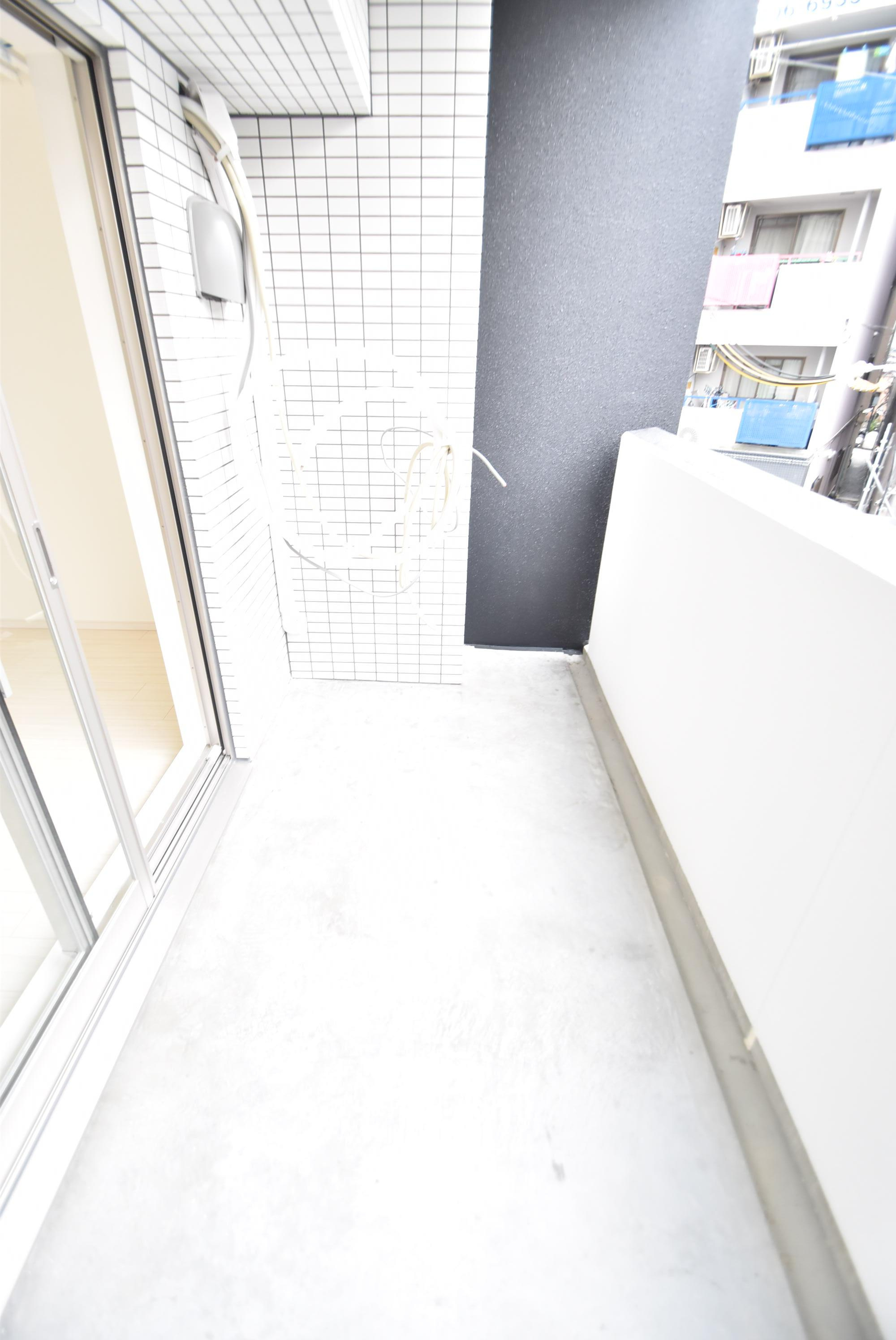 大阪市城東区蒲生１丁目の賃貸マンションのバルコニー