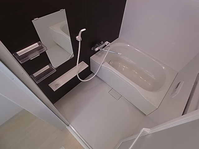 神戸市須磨区行幸町１丁目の賃貸マンションの浴室|追焚機能付浴室