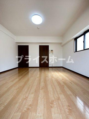 【居間・リビング】 | 仲介手数料０円！HPには初期費用掲載！「プライスホーム」で検索！レイユ博多駅南