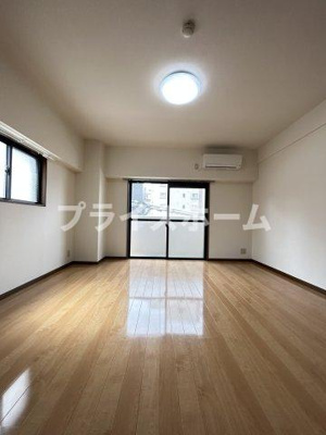 【居間・リビング】 | 仲介手数料０円！HPには初期費用掲載！「プライスホーム」で検索！レイユ博多駅南