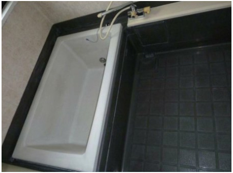 ルクスエテルナタナカの浴室