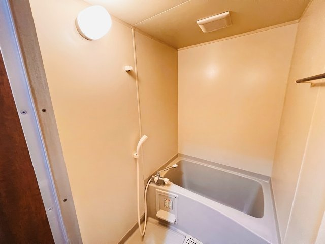 エステート長浜の浴室