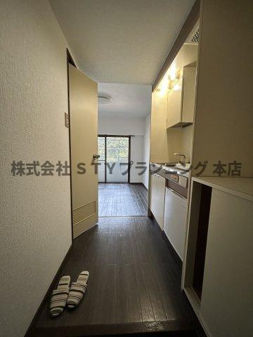 仲介手数料０円！HOUSING101の内装