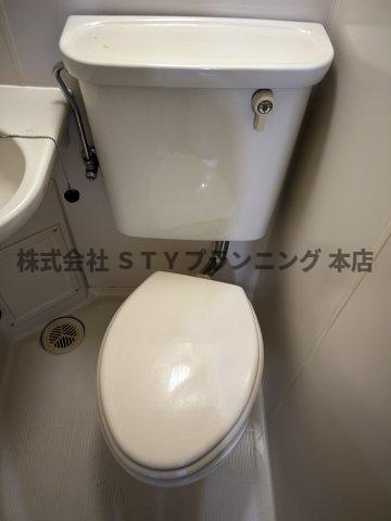 仲介手数料０円！HOUSING101のトイレ