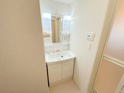 【洗面所】 | アンジュ ド ルミエール