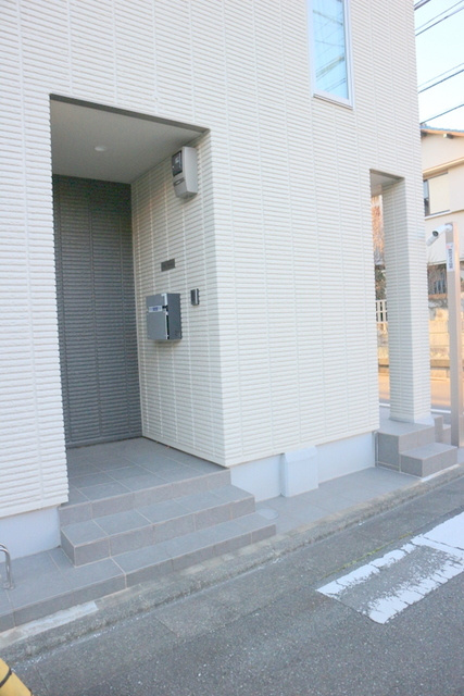 sky MAISONのエントランス