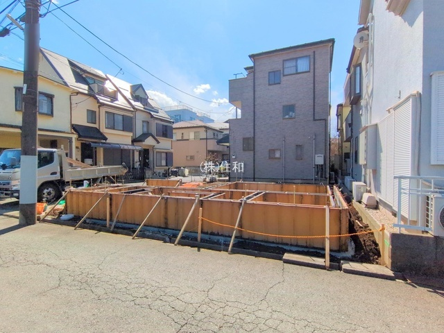 【新築分譲住宅】川越市稲荷町の前面道路含む現地写真