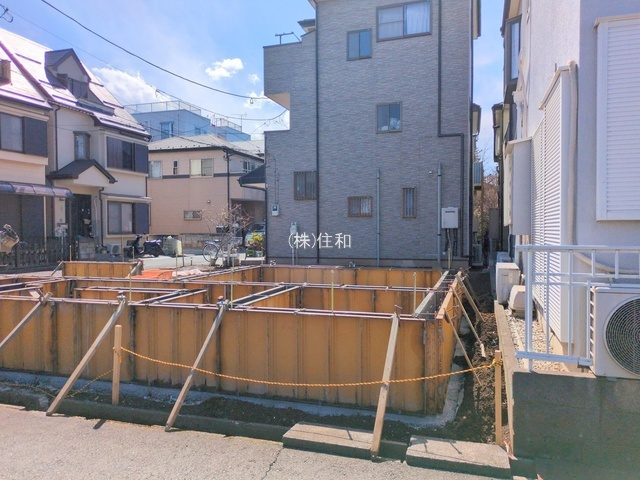【新築分譲住宅】川越市稲荷町の前面道路含む現地写真