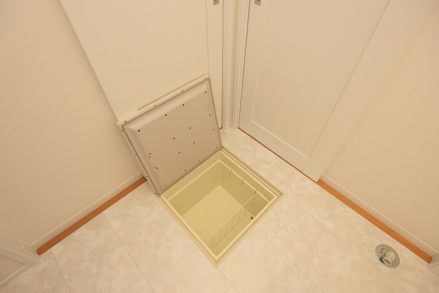 サンコート　宗像市田熊２丁目の収納