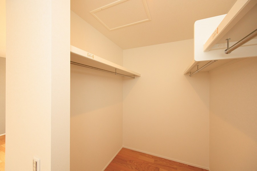 サンコート　宗像市田熊２丁目の収納