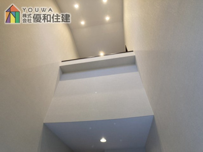 【玄関】 | 神戸市西区宮下3丁目　中古戸建 | 吹き抜け