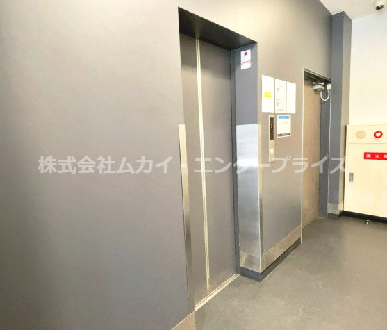 SAKIMOTO BLDGのその他共用部分|エレベーターホールございます◎