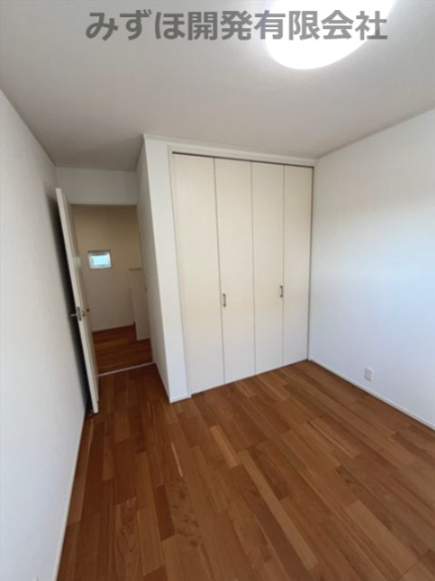 東根市神町西一丁目　神町プライムタウン【D棟】の洋室|６帖東