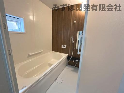 東根市神町西一丁目　神町プライムタウン【D棟】の浴室