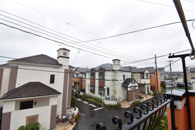 【展望】 | 東大和市南街3丁目　中古戸建 | 景色を遮るものがないと、陽の光を長い時間浴びられます。