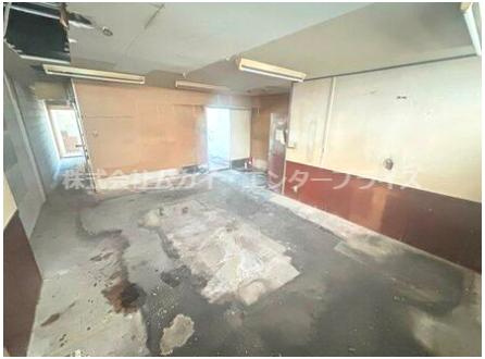 サンシャイン深井の内装|明るい室内です