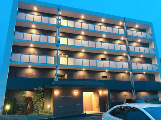 レジデンス喜志の外観