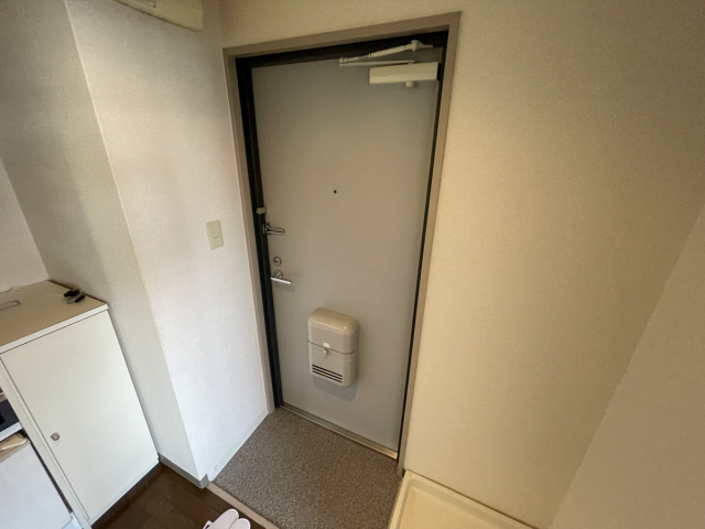 シェトワ大石の玄関