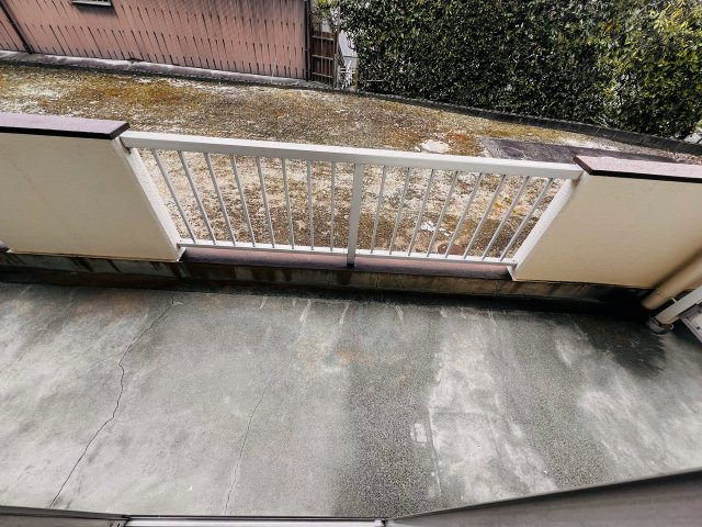 橋本ハイツのバルコニー