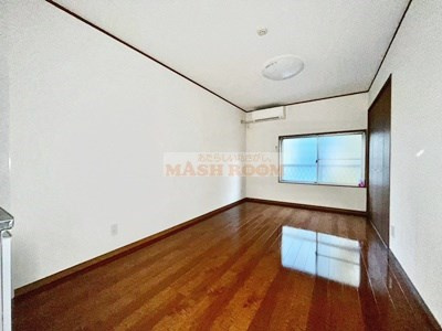 メゾンピーチⅡの居間・リビング