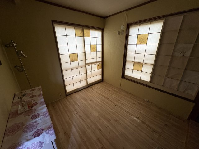 高塚新田戸建ての洋室