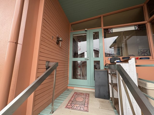 高塚新田戸建ての玄関