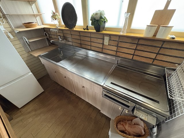 高塚新田戸建てのキッチン