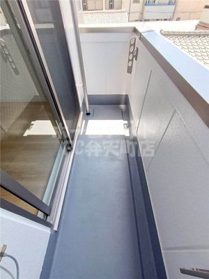 【バルコニー】 | Raffine大阪九条