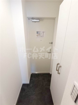 【玄関】 | Raffine大阪九条