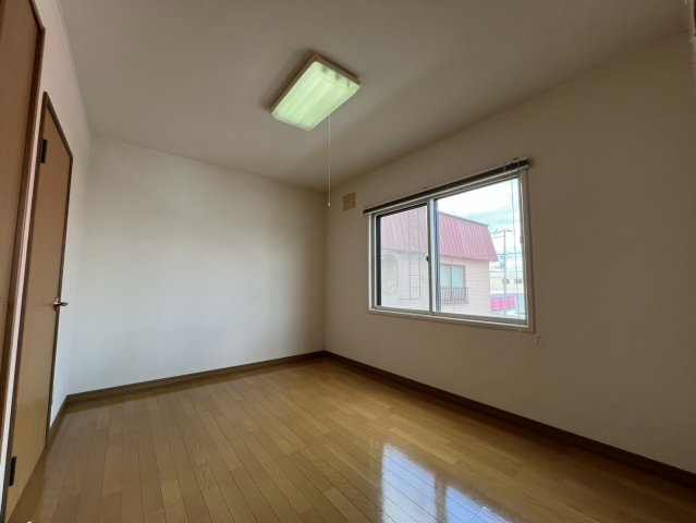 スクエア7・2の洋室