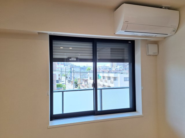 （シニア限定）Loisir壽光の内装|楽々電動防犯シャッター