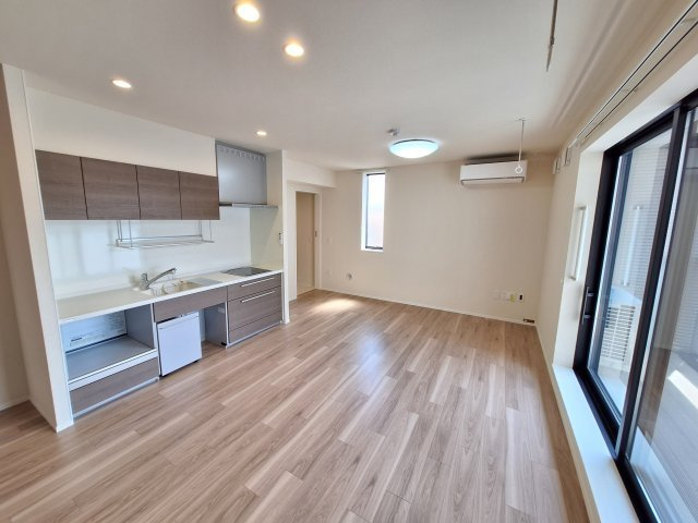 （シニア限定）Loisir壽光の居間・リビング|12.6帖LDK