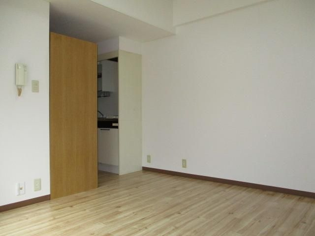 【寝室】キャピタル萩野町