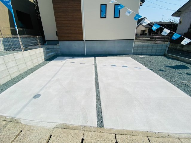 よかタウン／東区御領1丁目１期／１号棟の駐車場|駐車スペースは2台分です。